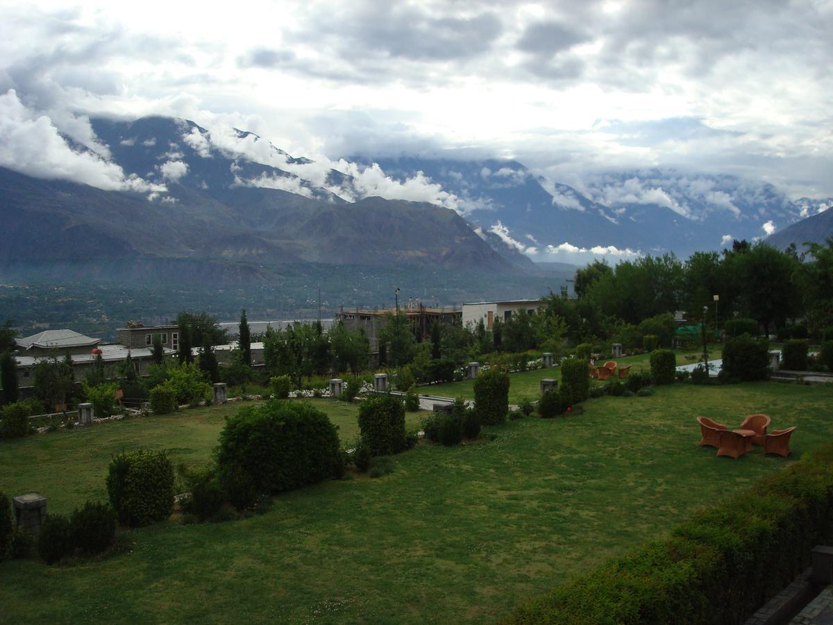 Gilgit Serena Hotel Exterior foto