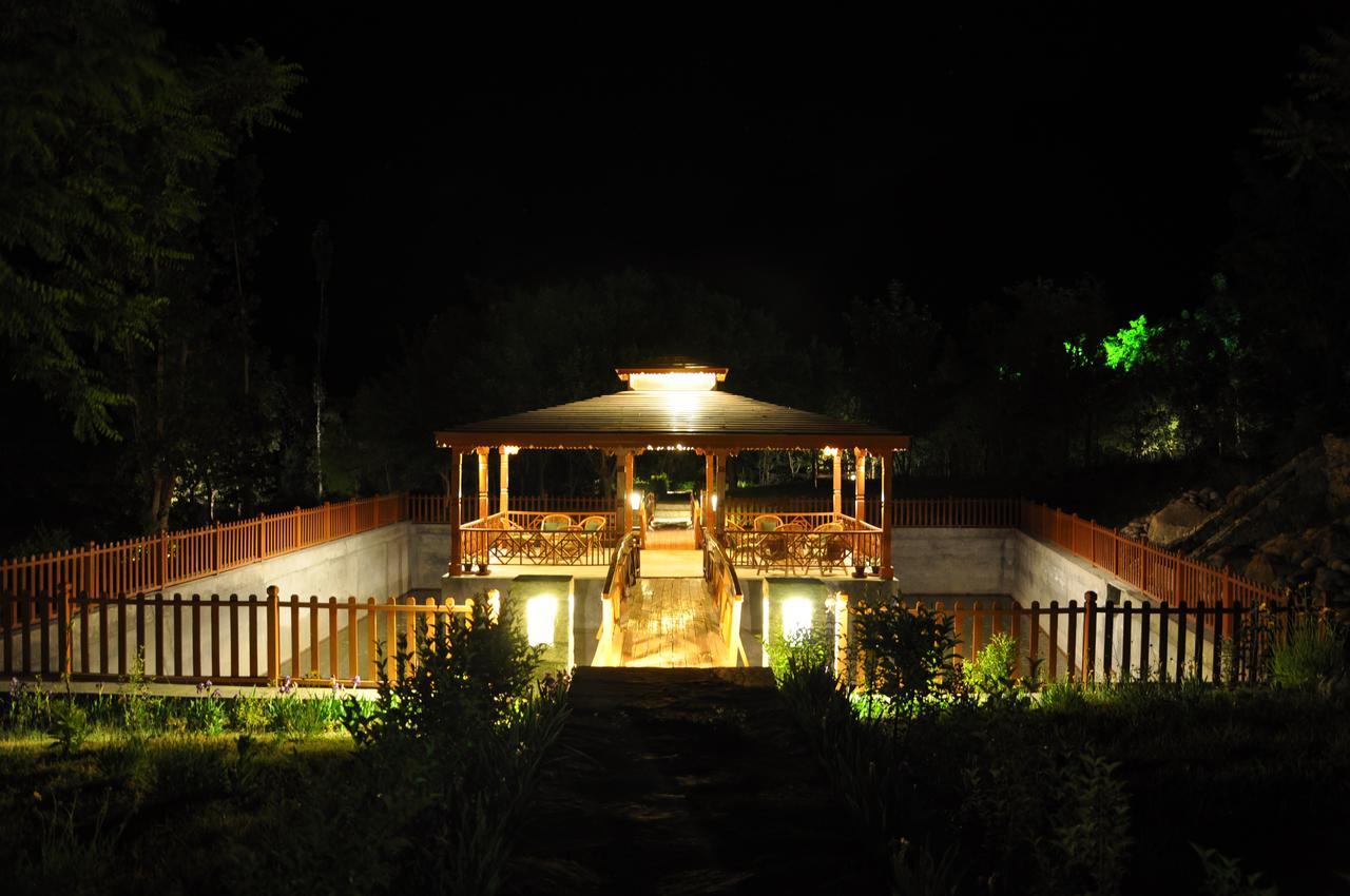 Gilgit Serena Hotel Exterior foto