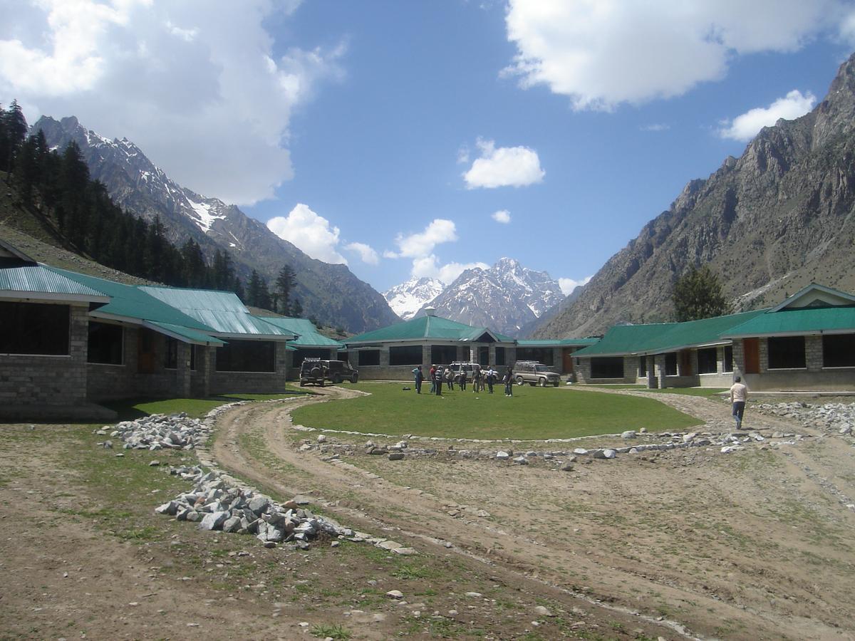 Gilgit Serena Hotel Exterior foto