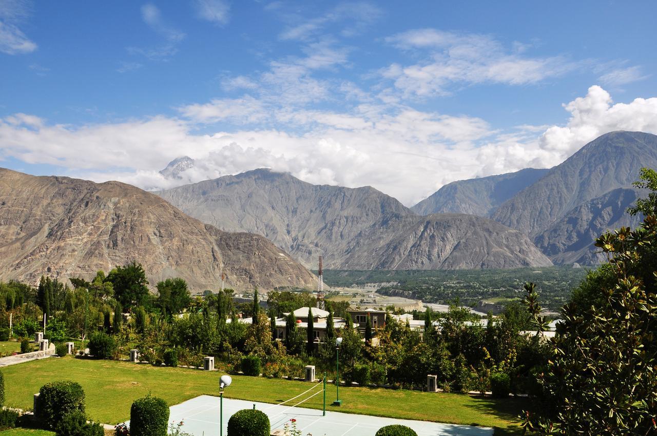 Gilgit Serena Hotel Exterior foto