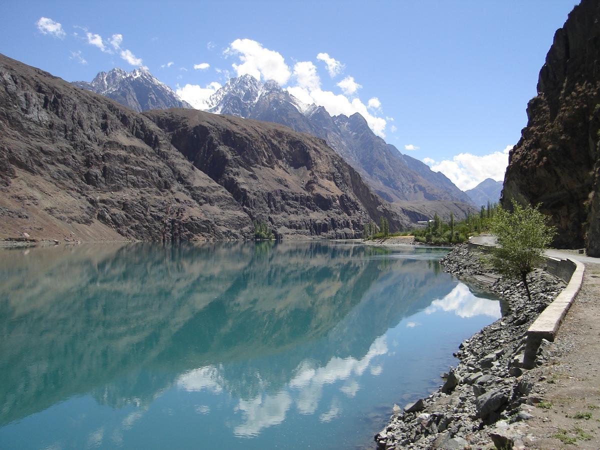 Gilgit Serena Hotel Exterior foto