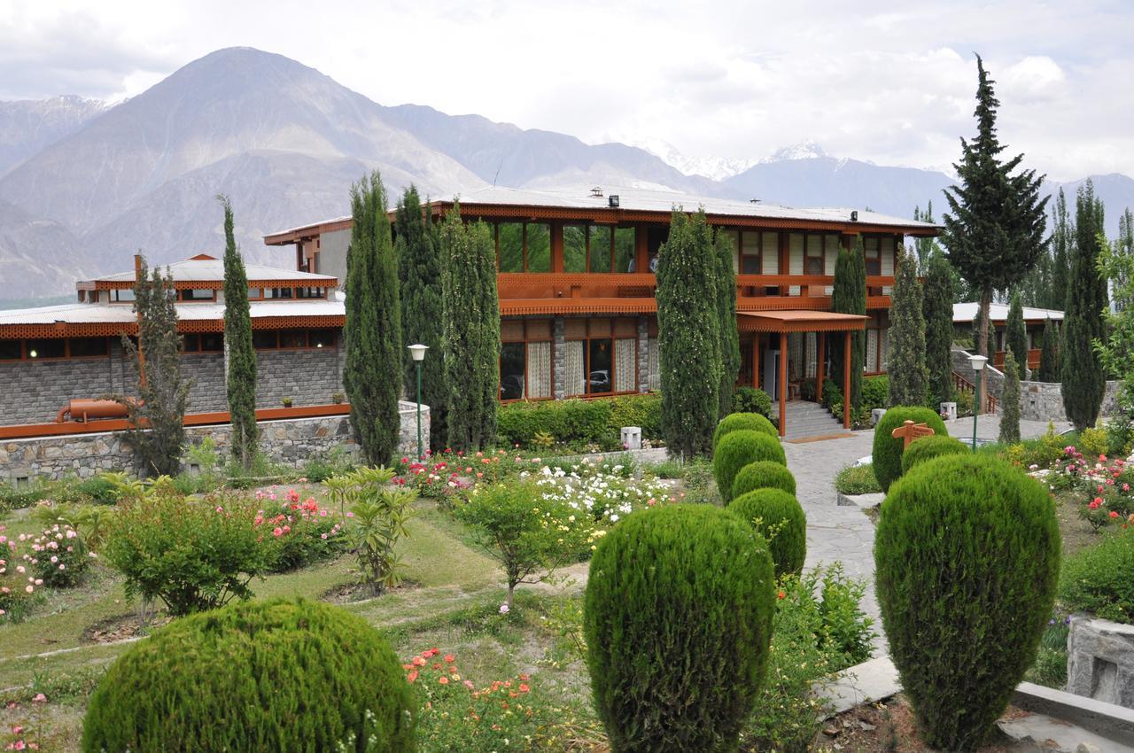 Gilgit Serena Hotel Exterior foto